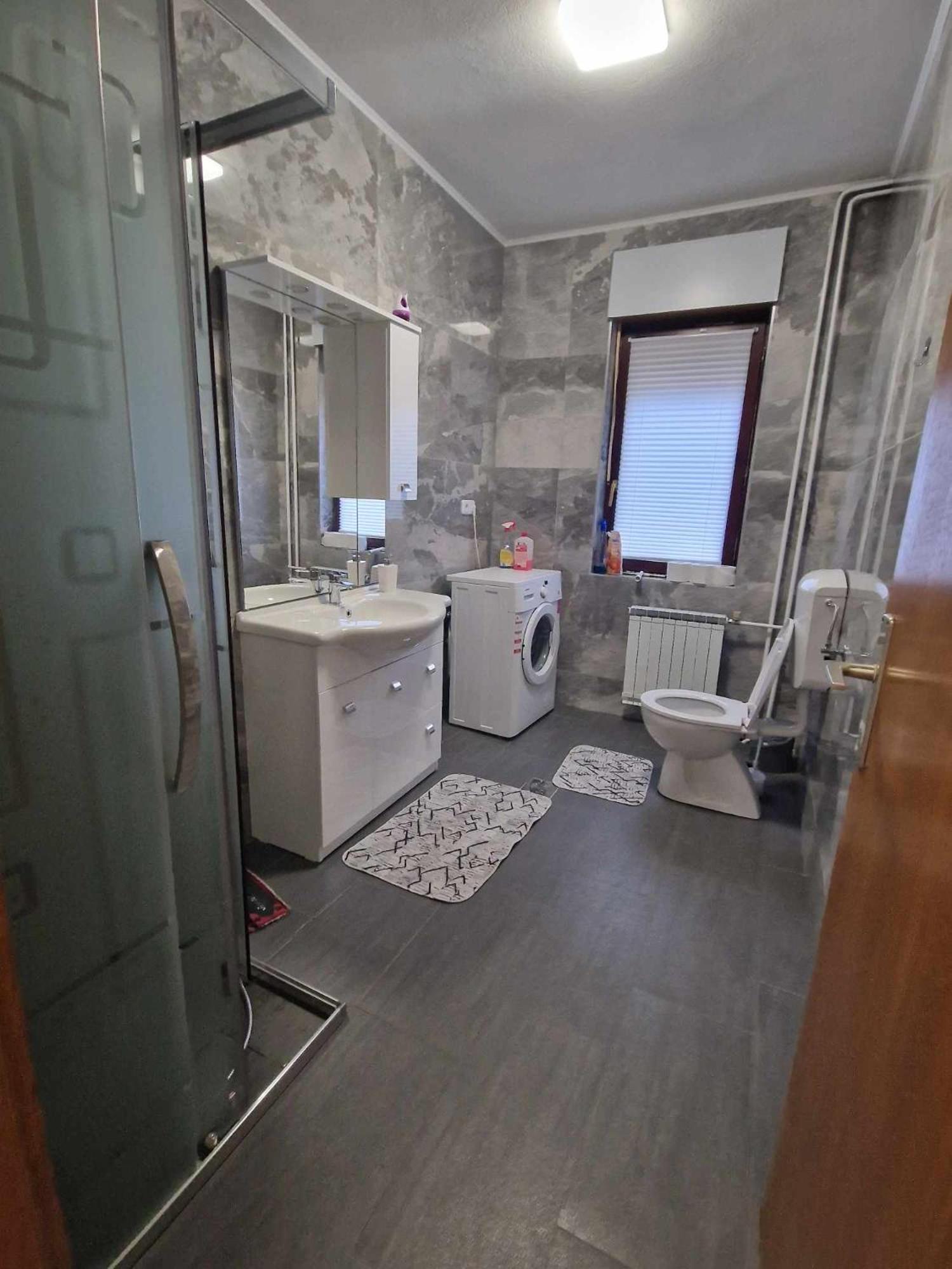 Apartma-Sobe Lejla Випава Экстерьер фото