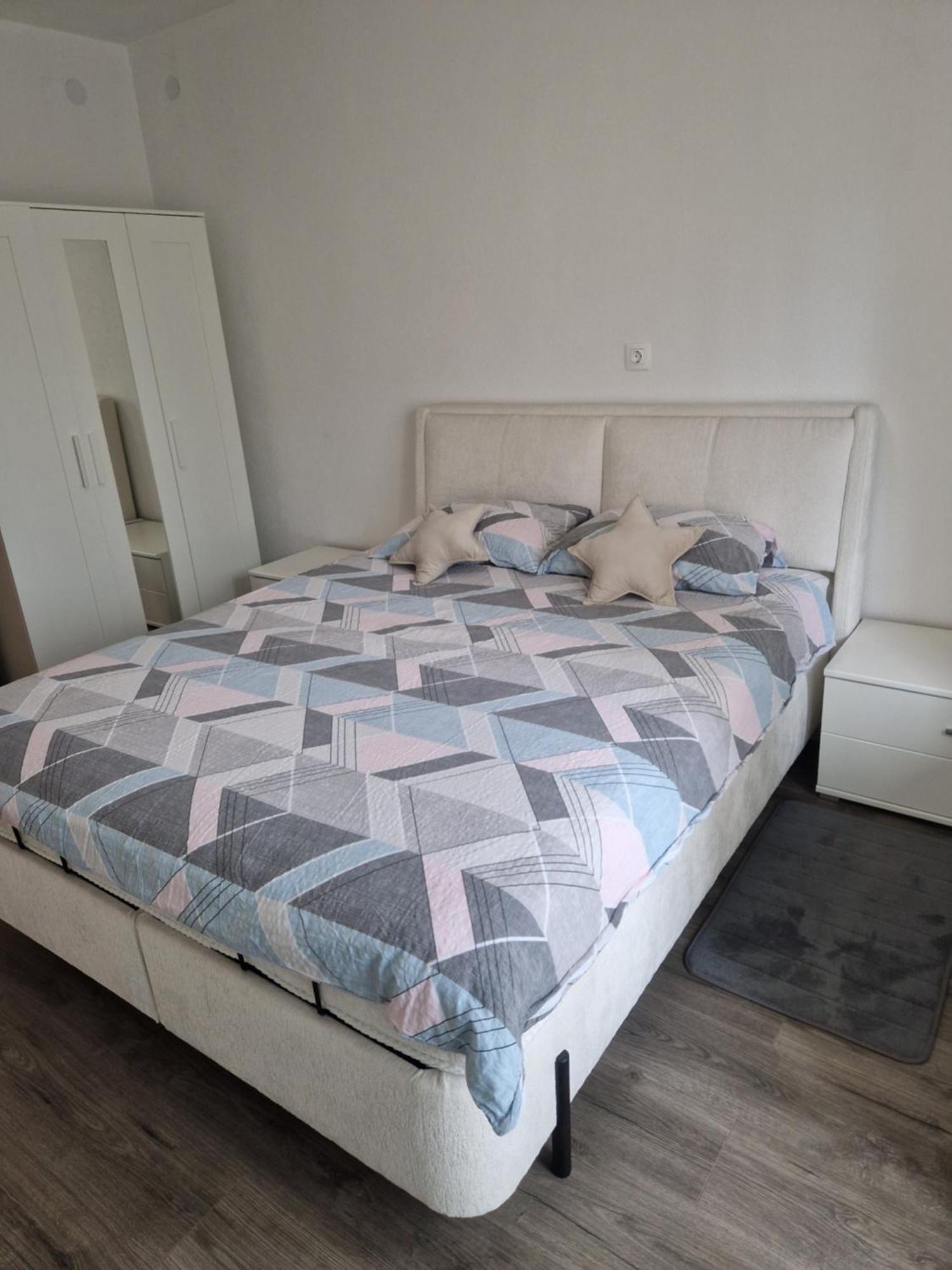 Apartma-Sobe Lejla Випава Экстерьер фото